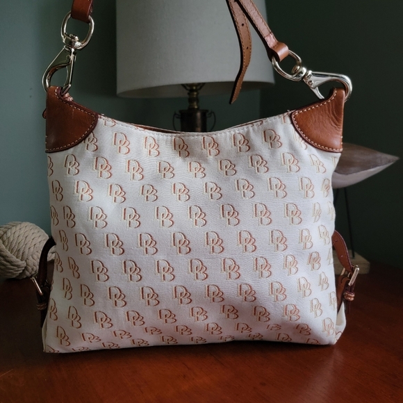 Dooney & Bourke Frederica Crossbody Cream & Brown Monogram w/ Tan Leather - Picture 6 of 16